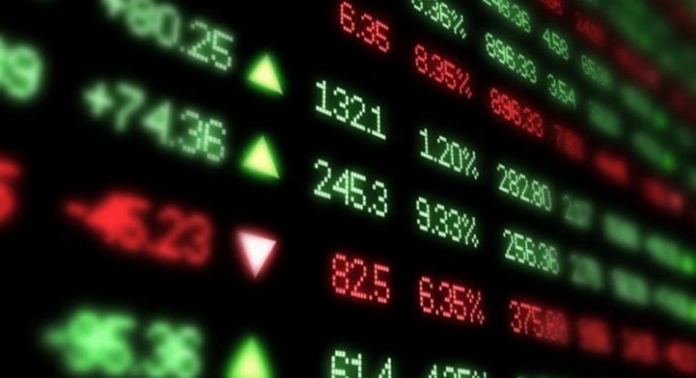 Waluty: po stabilnym okresie może nadejść nasilona zmienność